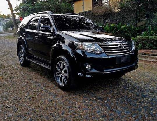 TOYOTA HILUX SW4 2.7 SR 7 LUGARES 4X2 16V FLEX 4P AUTOMÁTICO